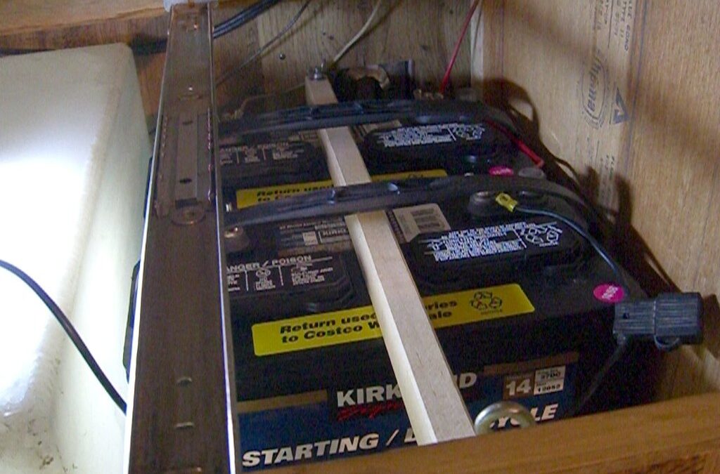Adding a 12V Inverter and Christmas Lights to Your Boat: A Festive DIY Guide